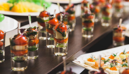 How much does wedding catering cost?