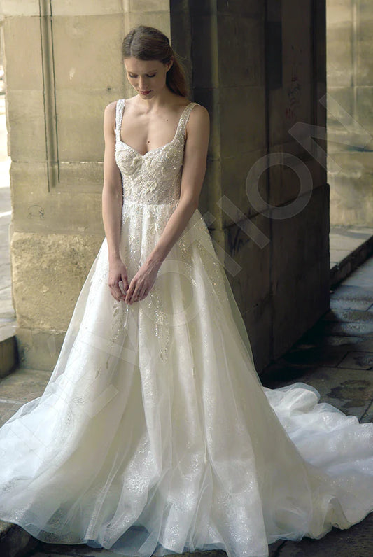 Evana A-line Sweetheart Milk Wedding dress