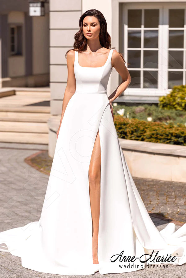 Clod A-line Square Milk Wedding dress