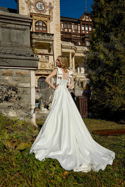 Megan A-line Sweetheart Milk Wedding dress