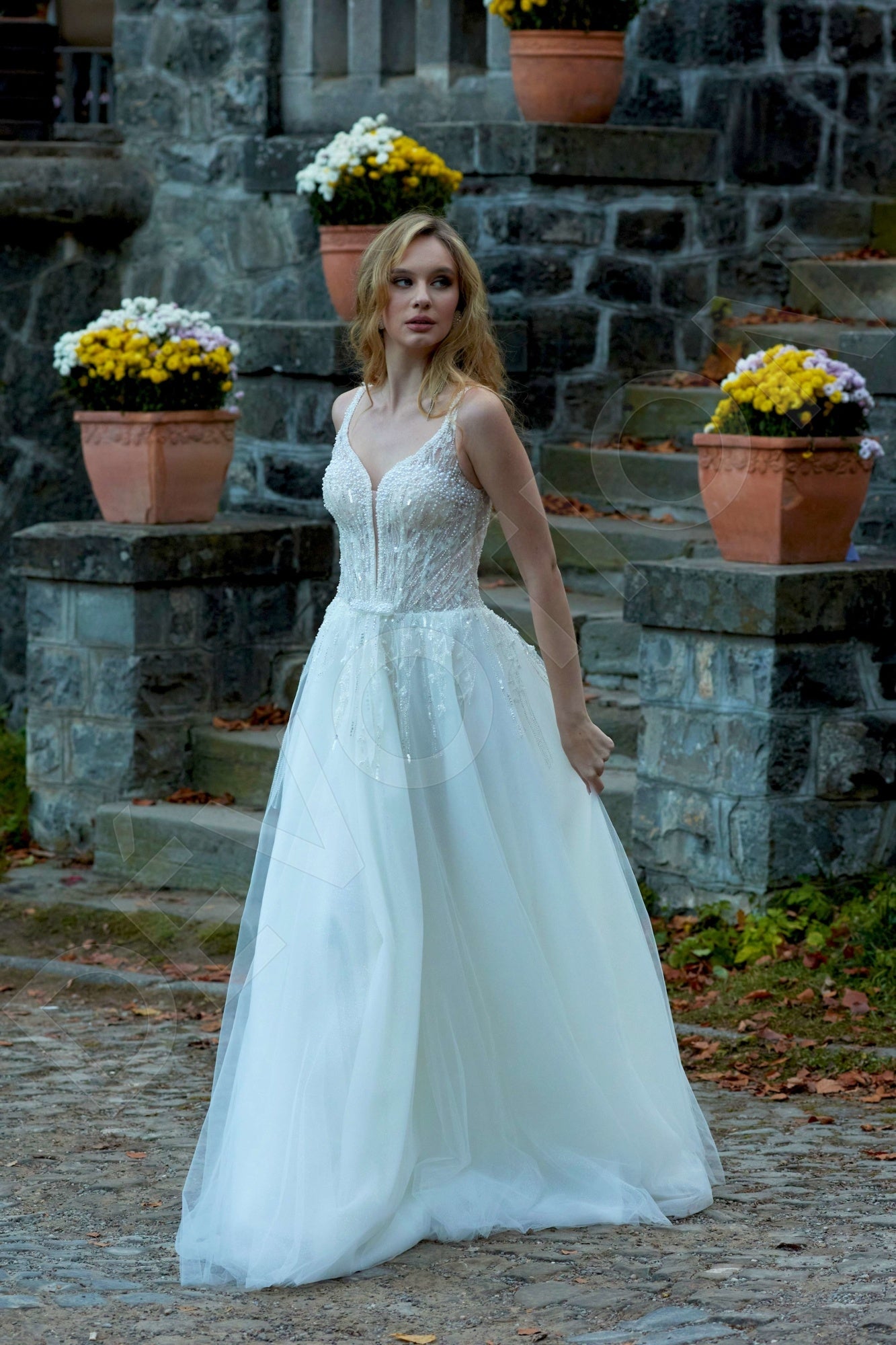 Victiria A-line Sweetheart Milk Wedding dress