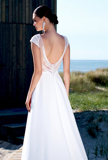 Maret A-line V-neck Off White Wedding dress