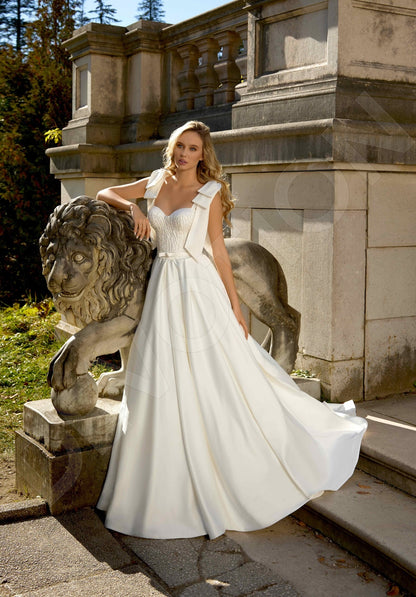 Megan A-line Sweetheart Milk Wedding dress