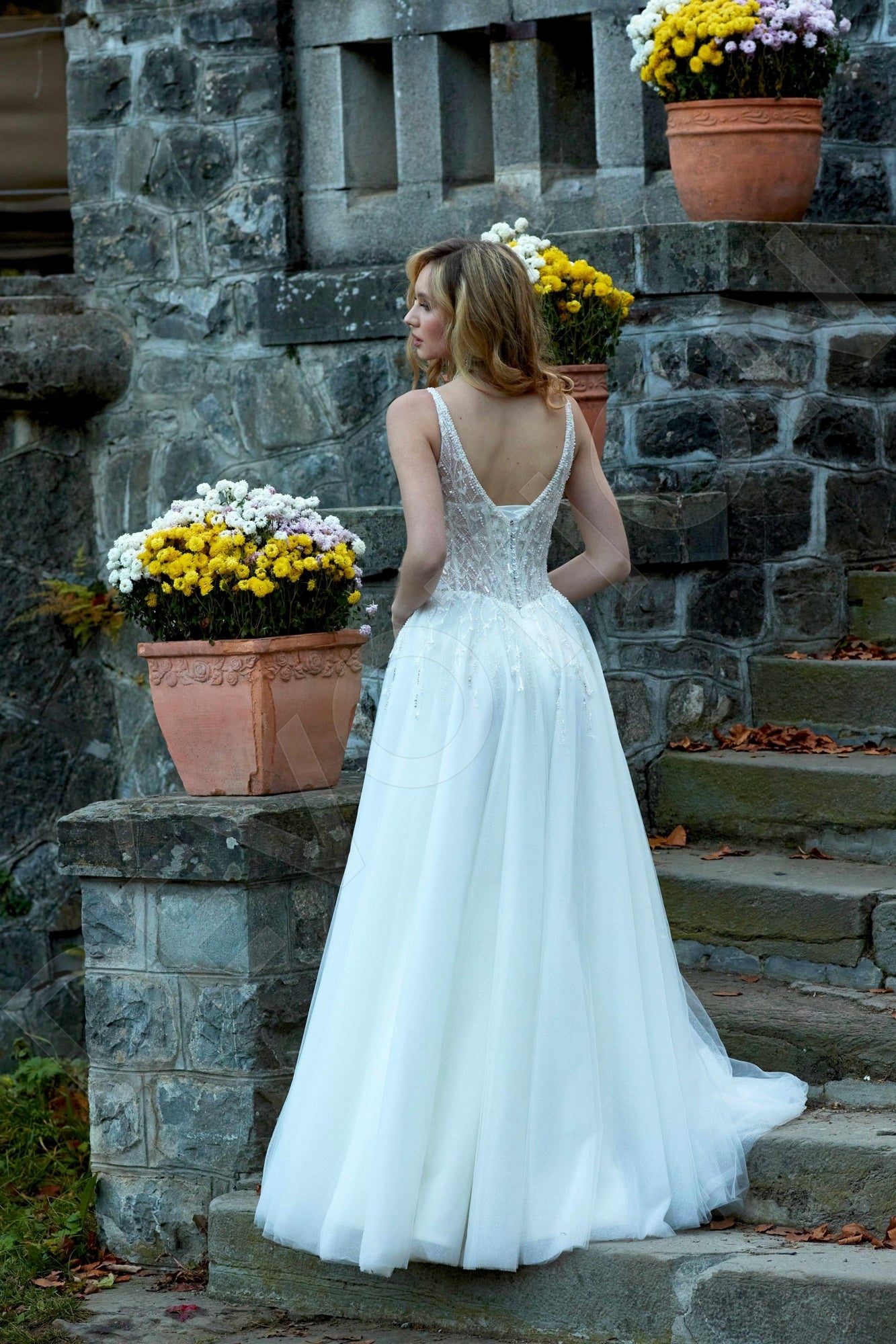 Victiria A-line Sweetheart Milk Wedding dress