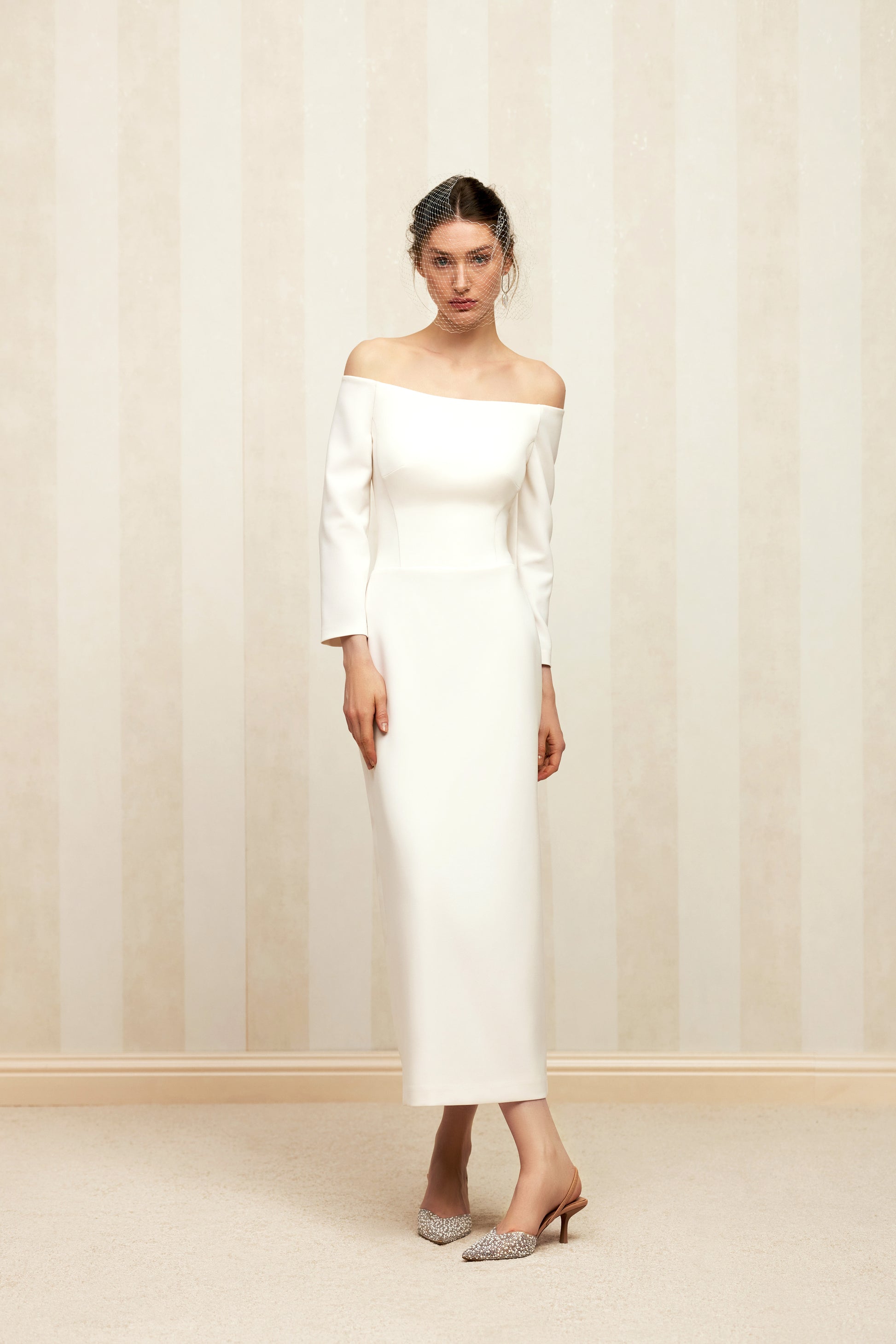 Polina Sheath/Column Off-shoulder/Drop shoulders Milk Wedding dress