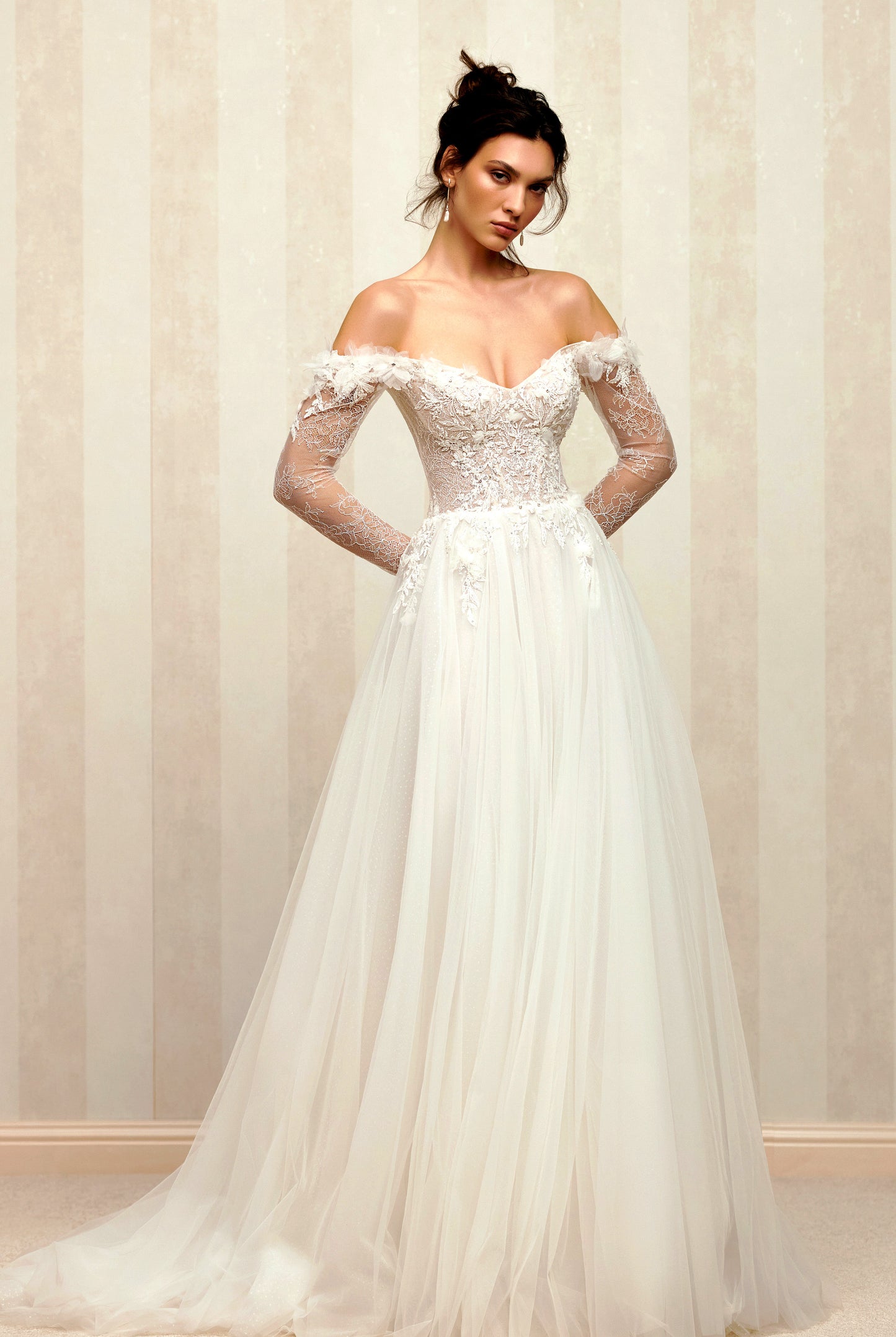 Noema A-line Sweetheart Milk Wedding dress