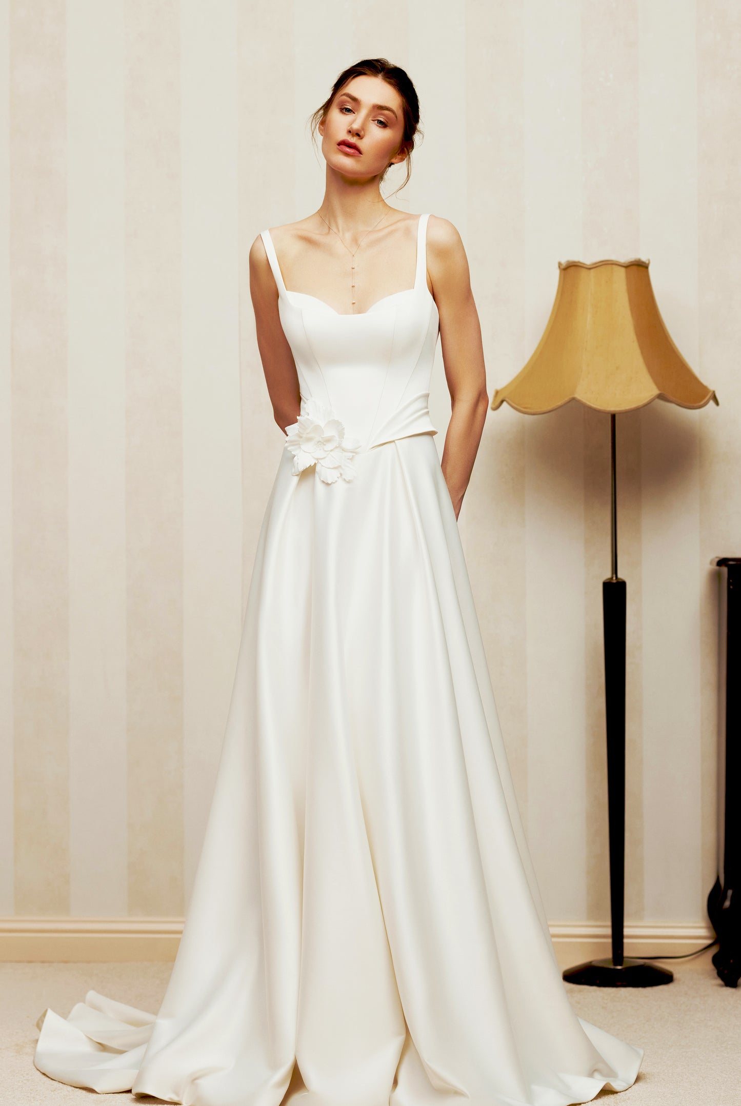 Olma A-line Sweetheart Milk Wedding dress