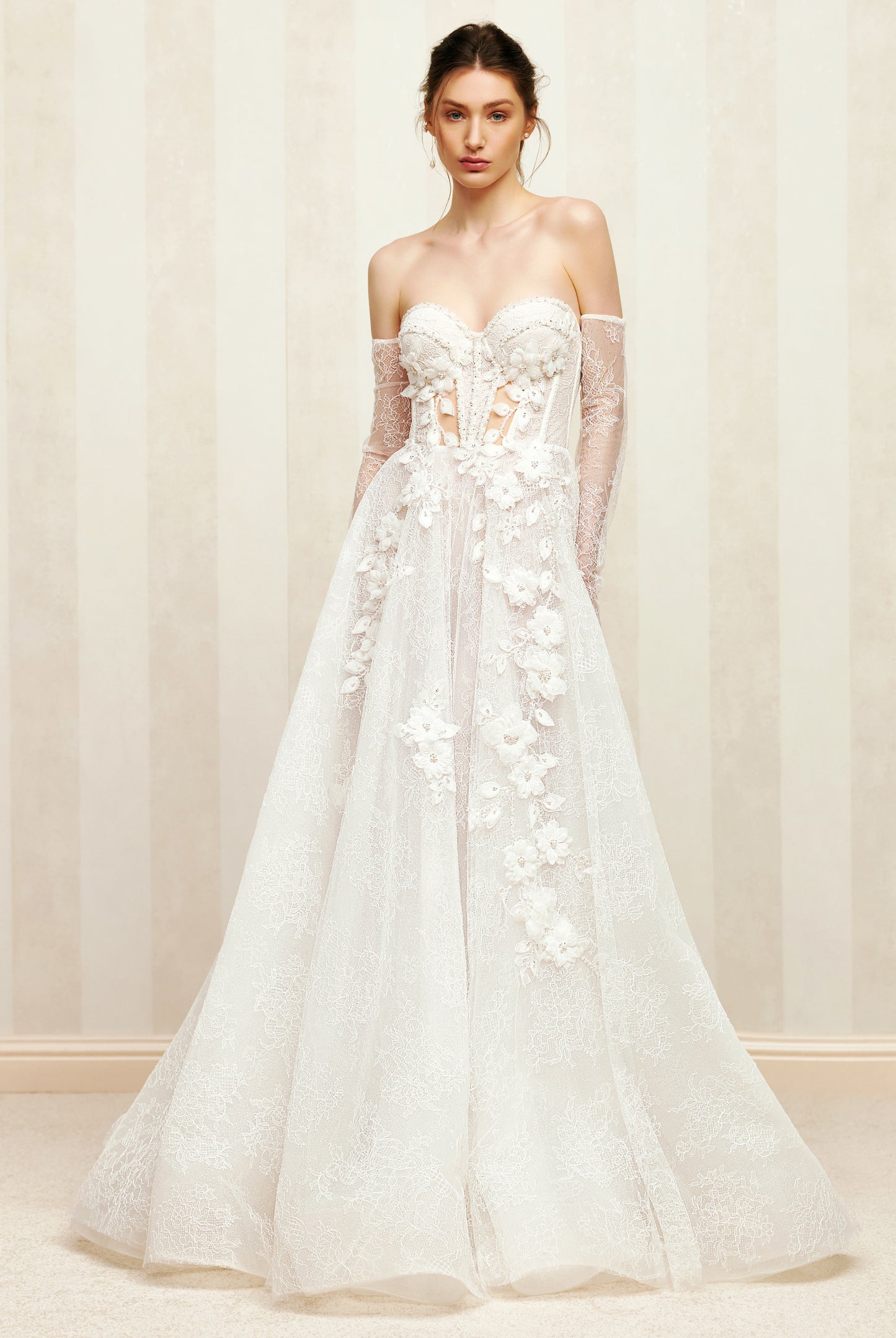 Daria A-line Sweetheart Milk Wedding dress