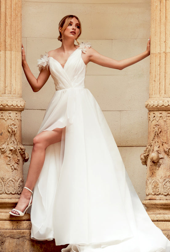 Teresa A-line Deep V-neck Ivory Wedding dress