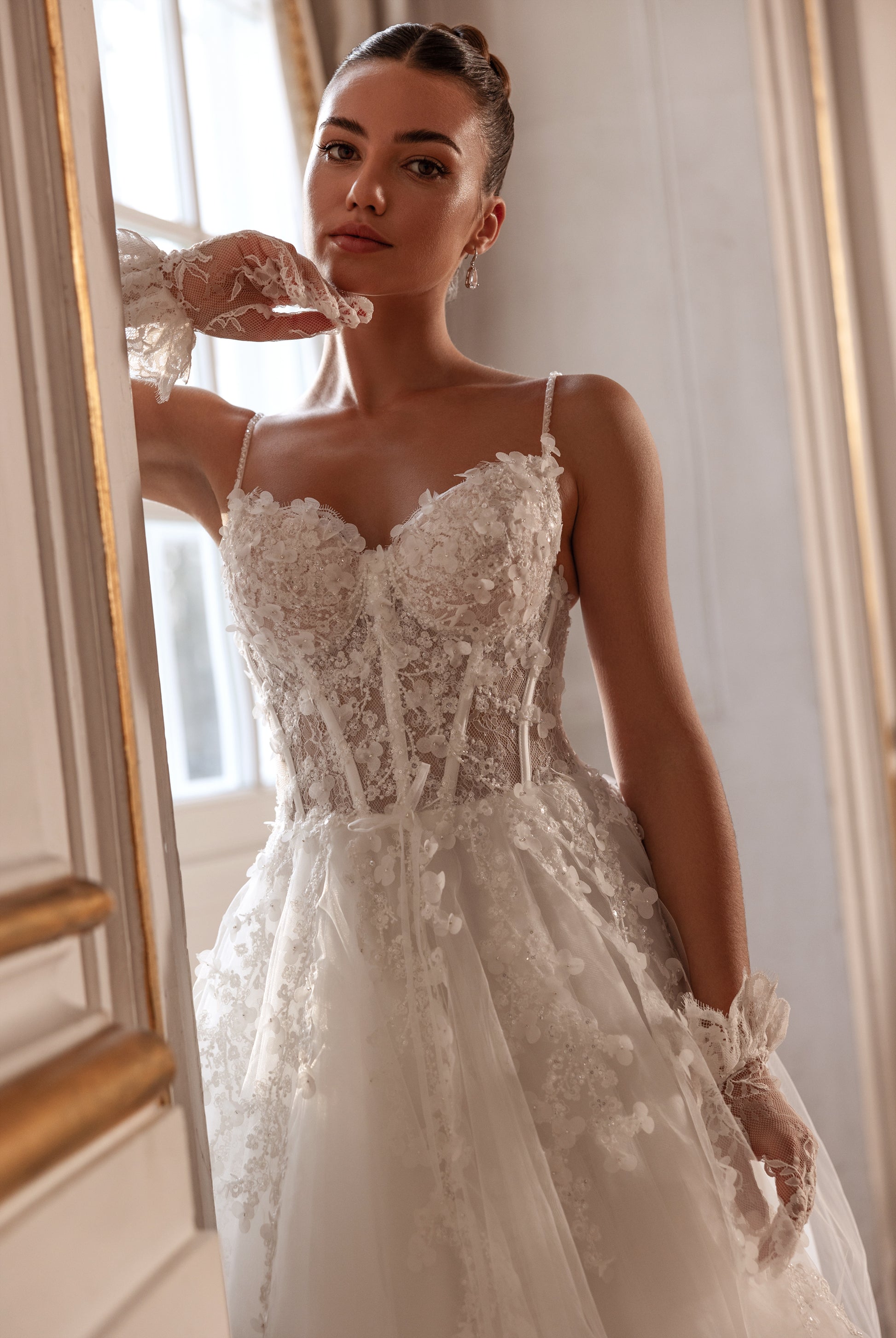 Ambre A-line Sweetheart Milk Wedding dress