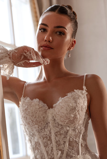 Ambre A-line Sweetheart Milk Wedding dress