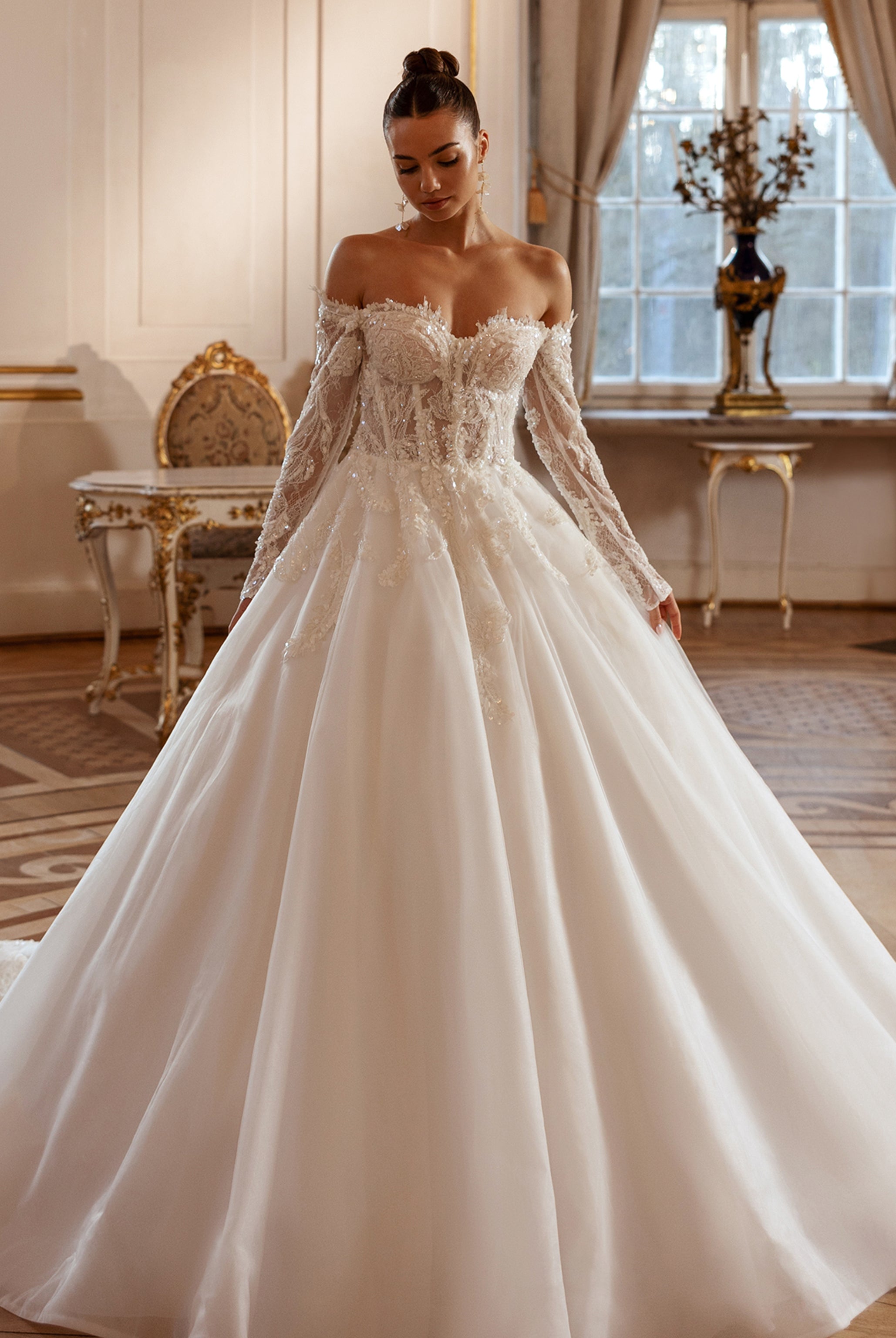 Princess ball gown wedding dresses with bling hotsell