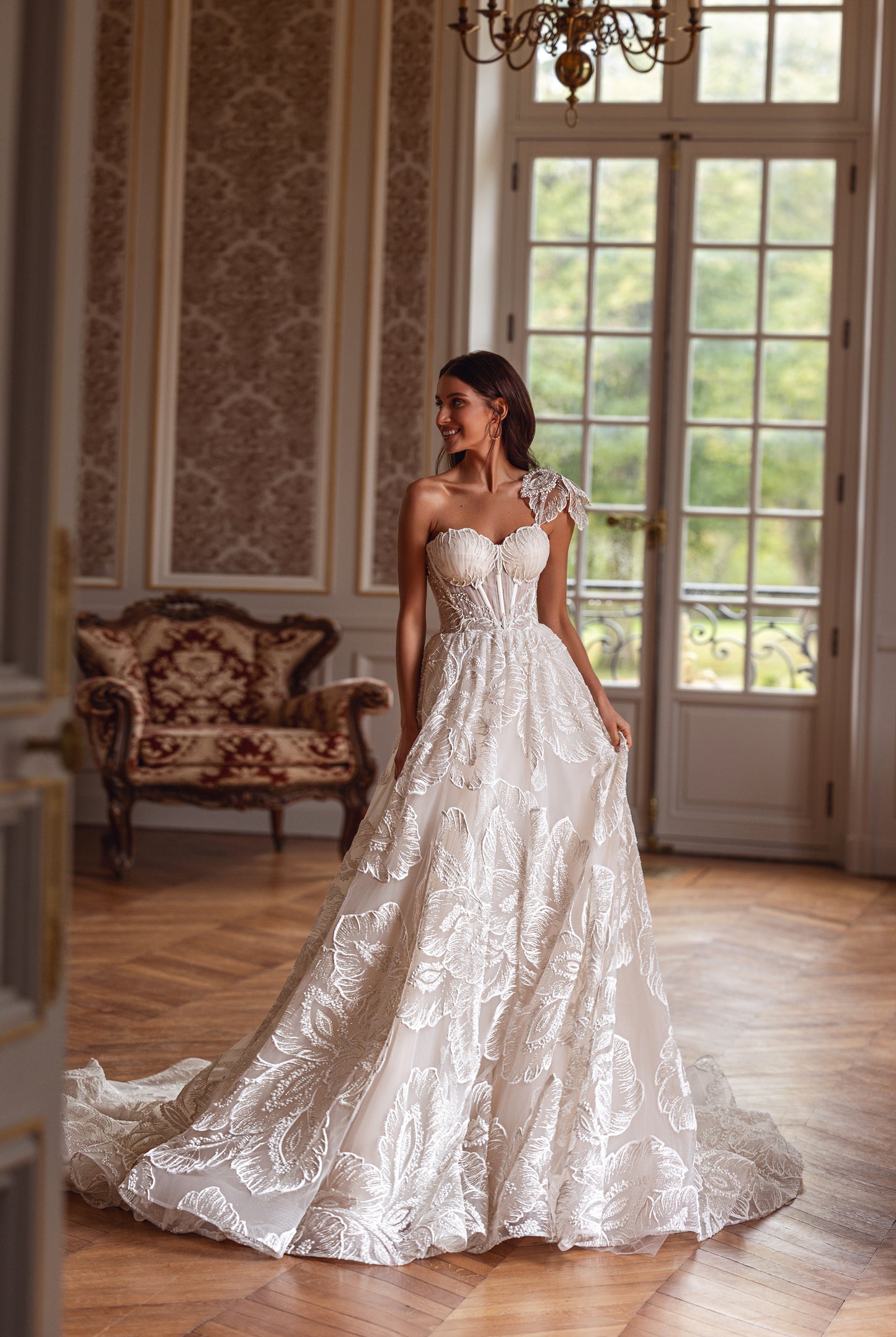 Jade-Rose A-line Sweetheart Milk Wedding dress