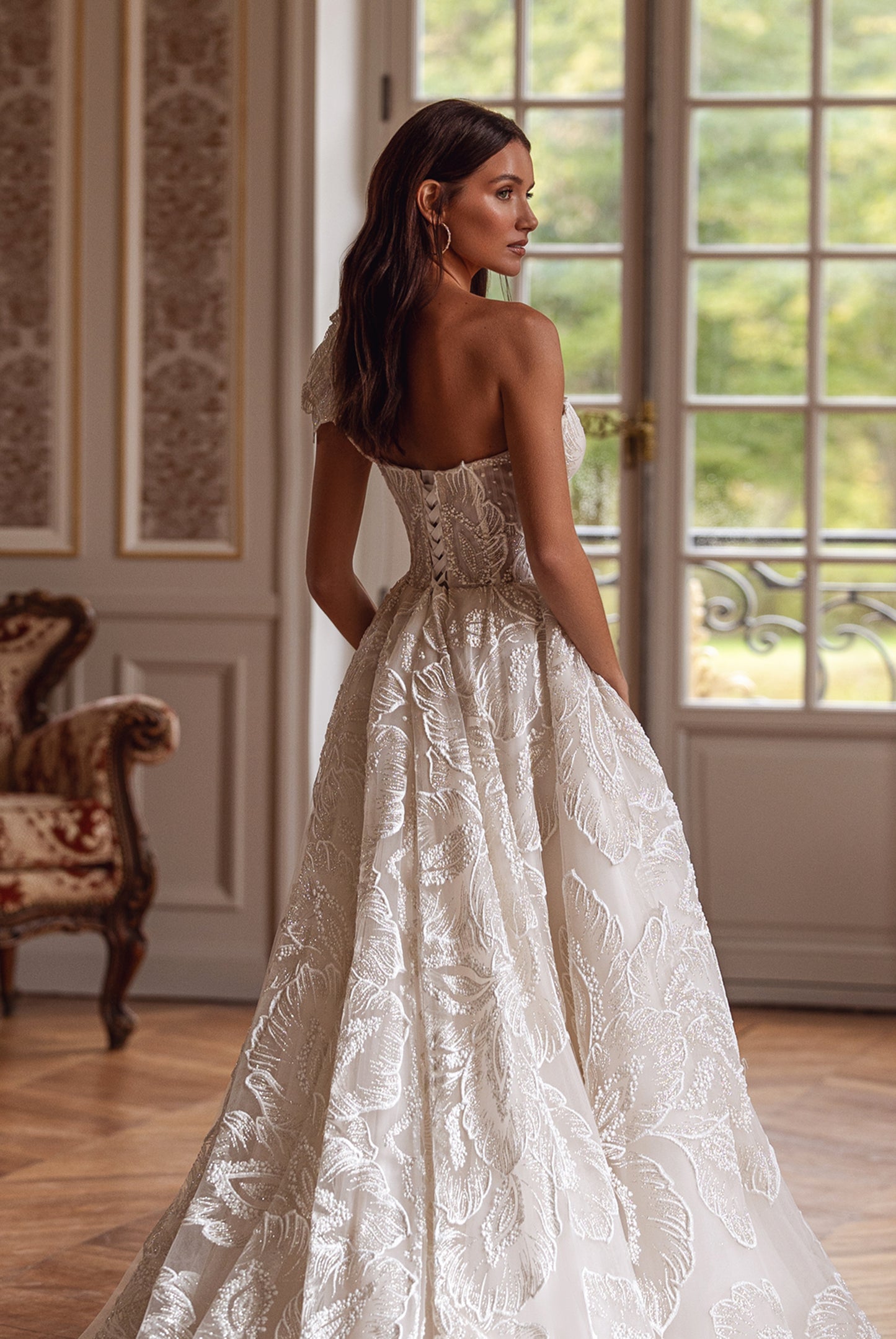 Jade-Rose A-line Sweetheart Milk Wedding dress