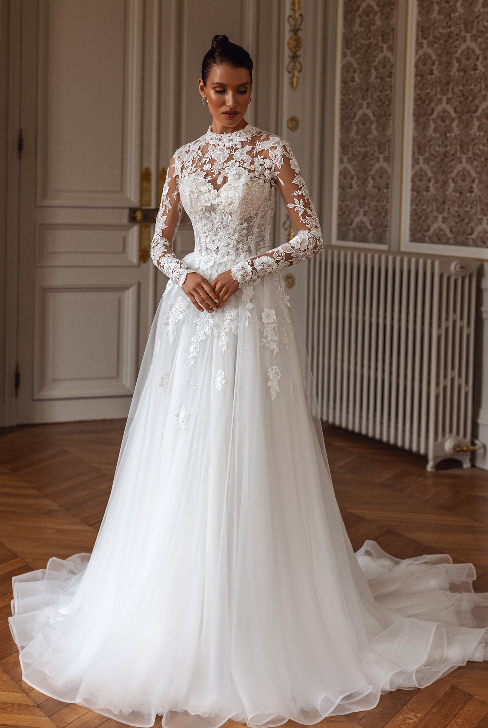 Jeanne-Marie A-line Hight neck Milk Wedding dress