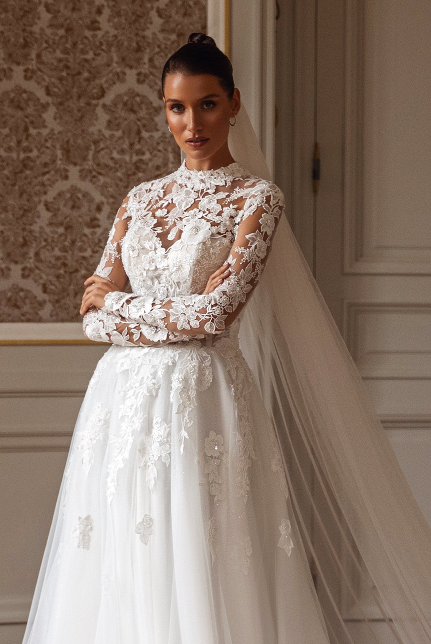 Jeanne-Marie A-line Hight neck Milk Wedding dress