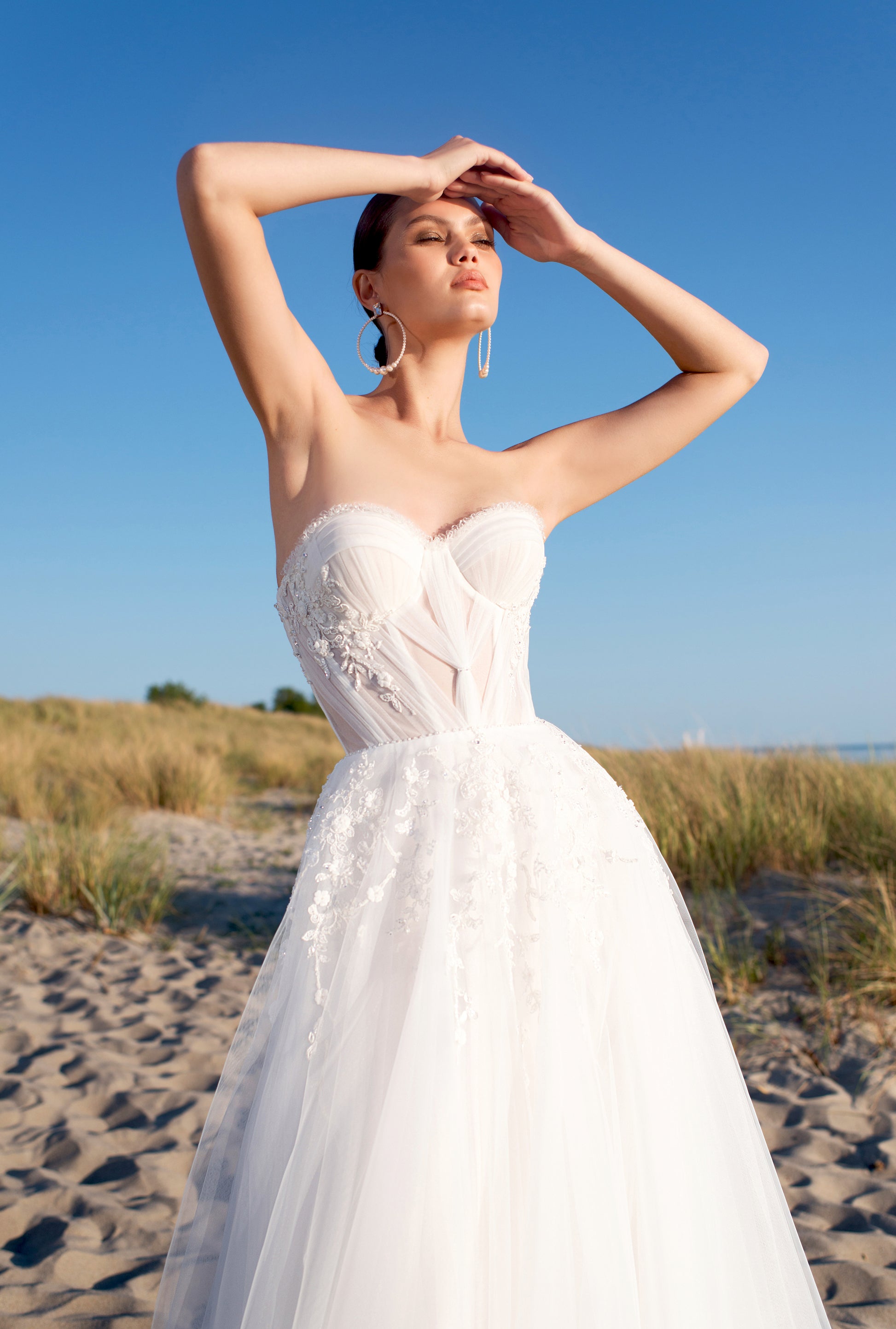 Adea A-line Sweetheart Off-White Wedding dress