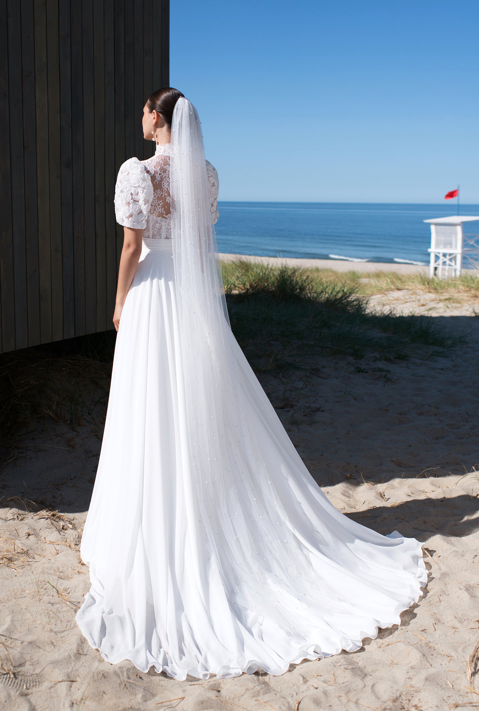 Oleandra A-line High neck Off White Wedding dress