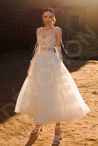 Aleria A-line Sweetheart Off White Wedding dress