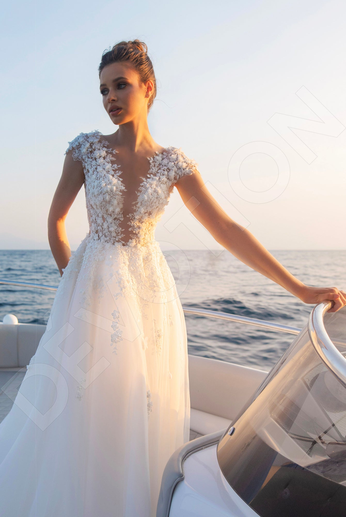 Alicer A-Line Illusion Ivory Wedding dress