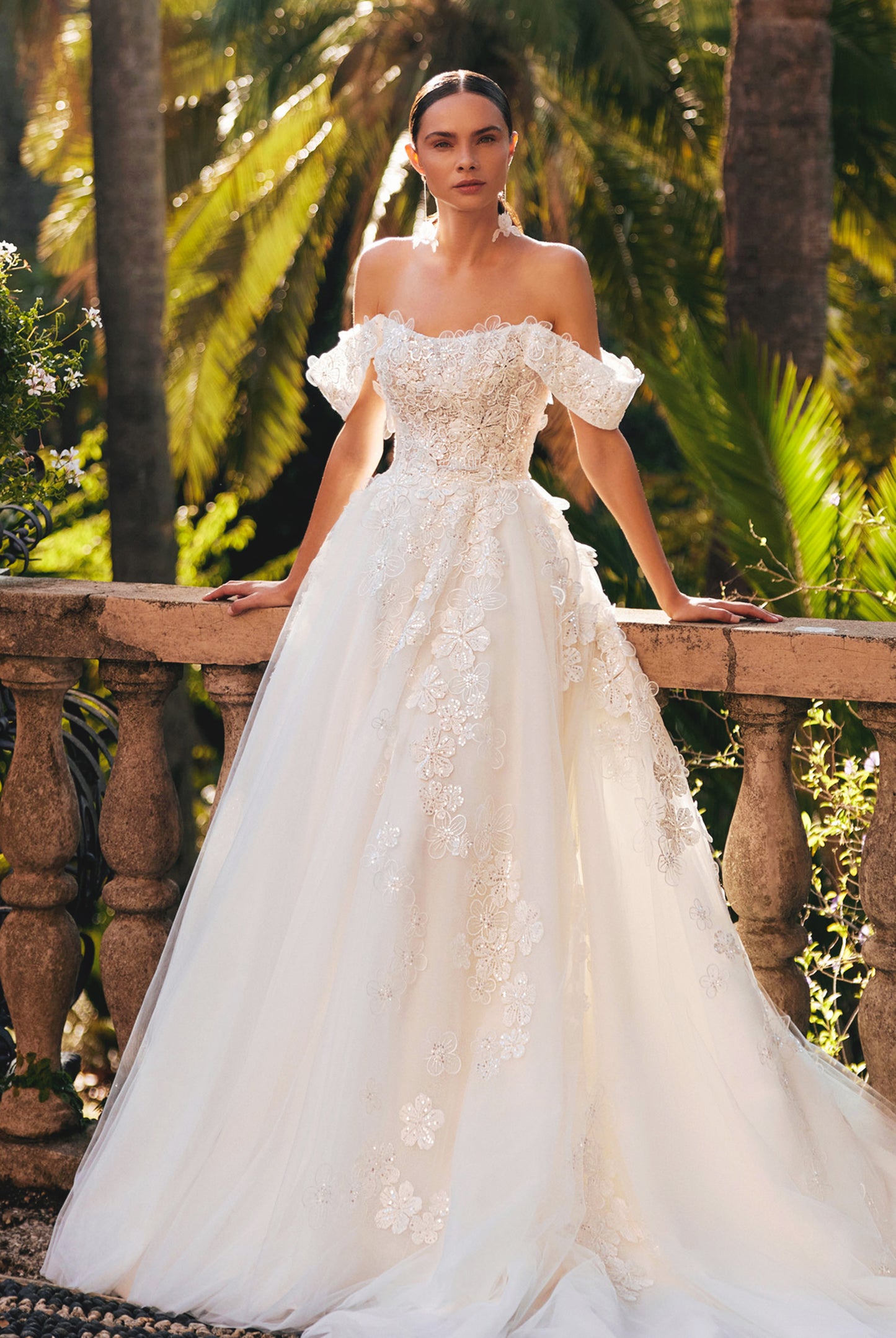 Alikar A-line Straight across Ivory Wedding dress