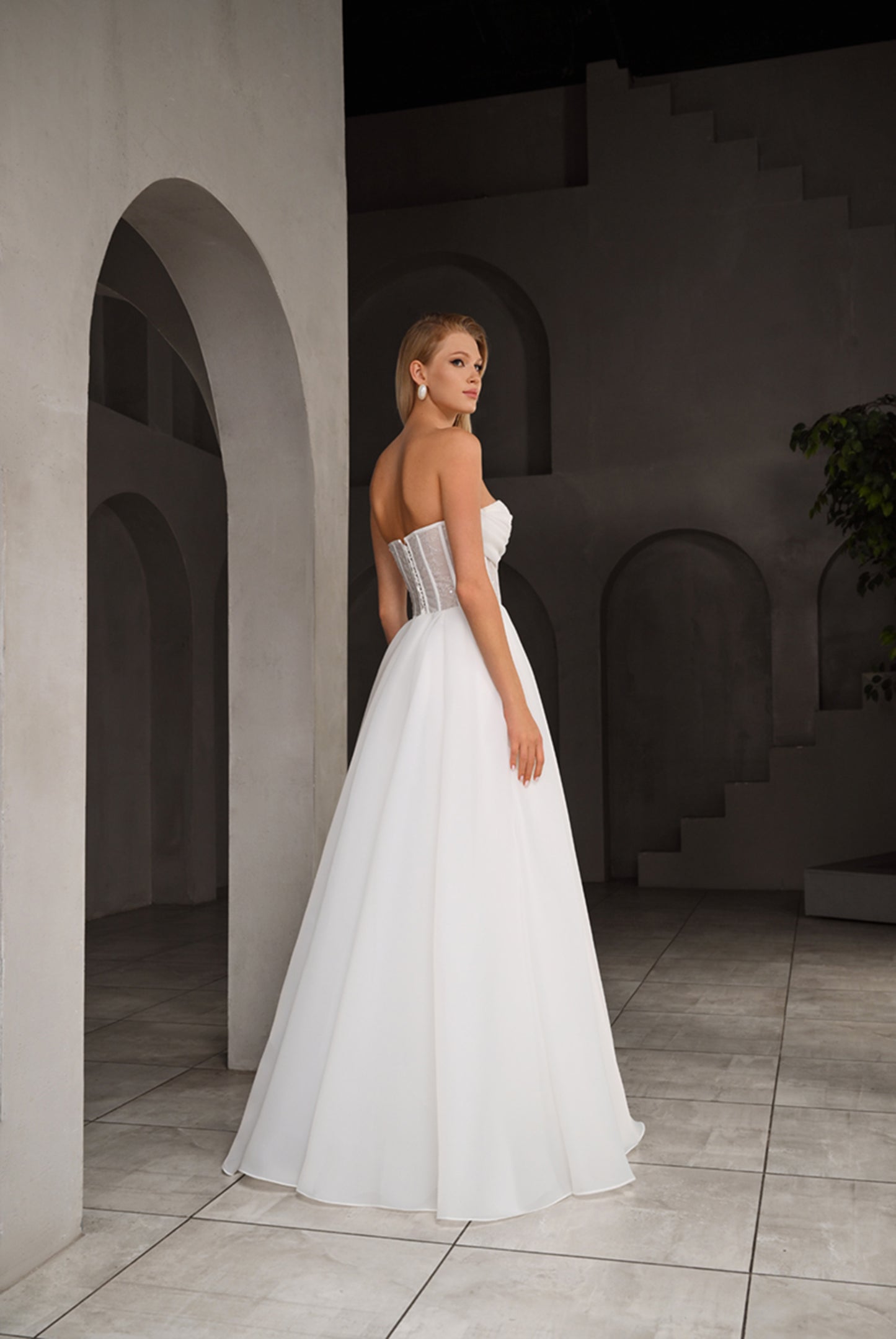 Amine A-line Sweetheart Milk Wedding dress