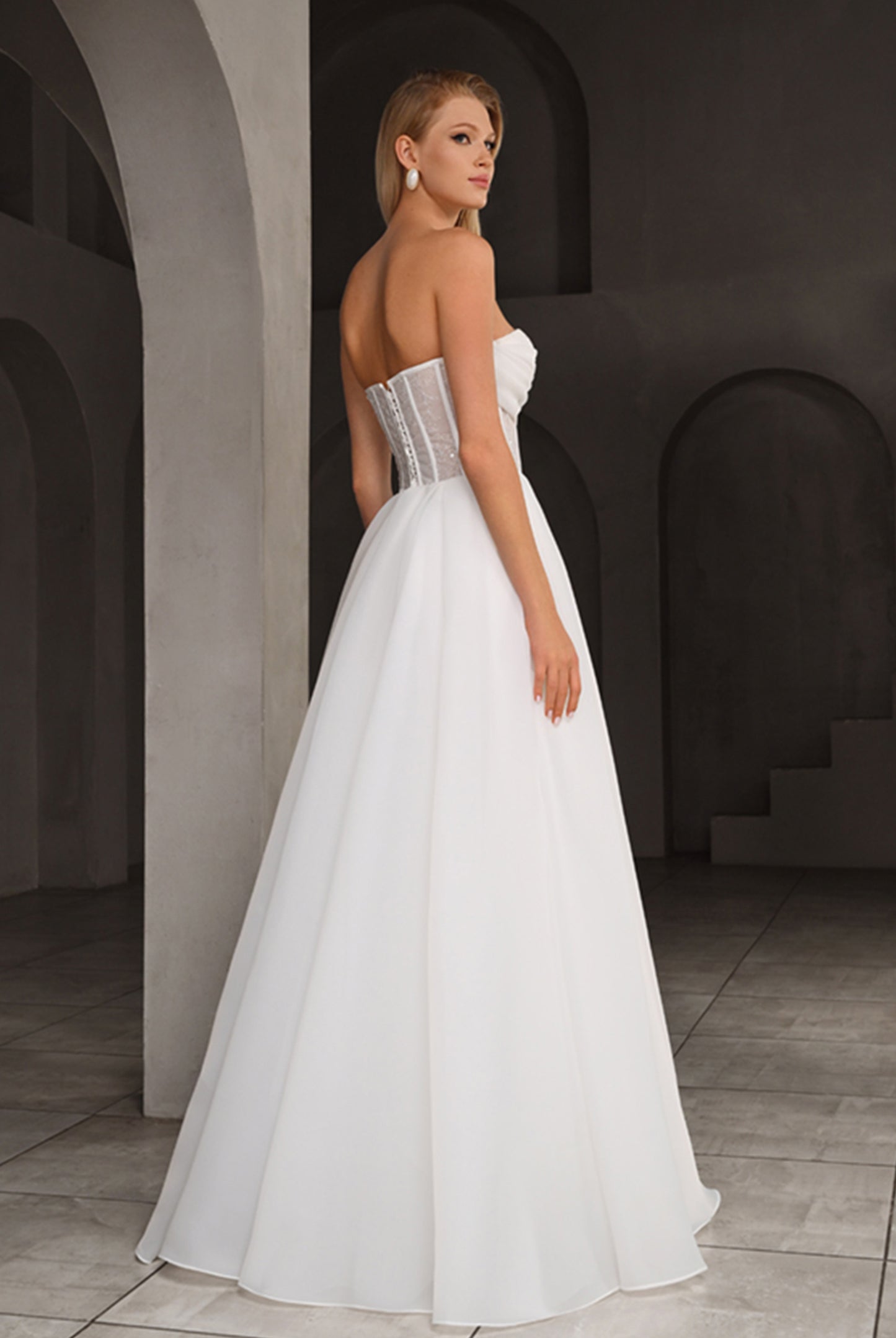 Amine A-line Sweetheart Milk Wedding dress