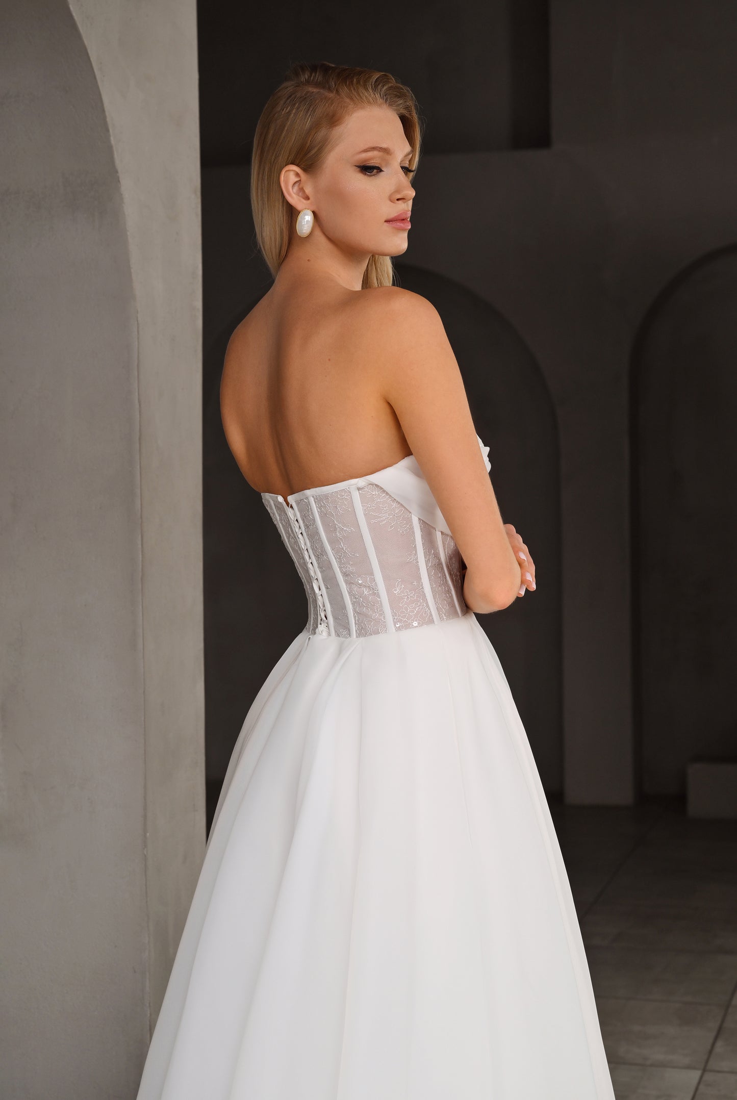 Amine A-line Sweetheart Milk Wedding dress