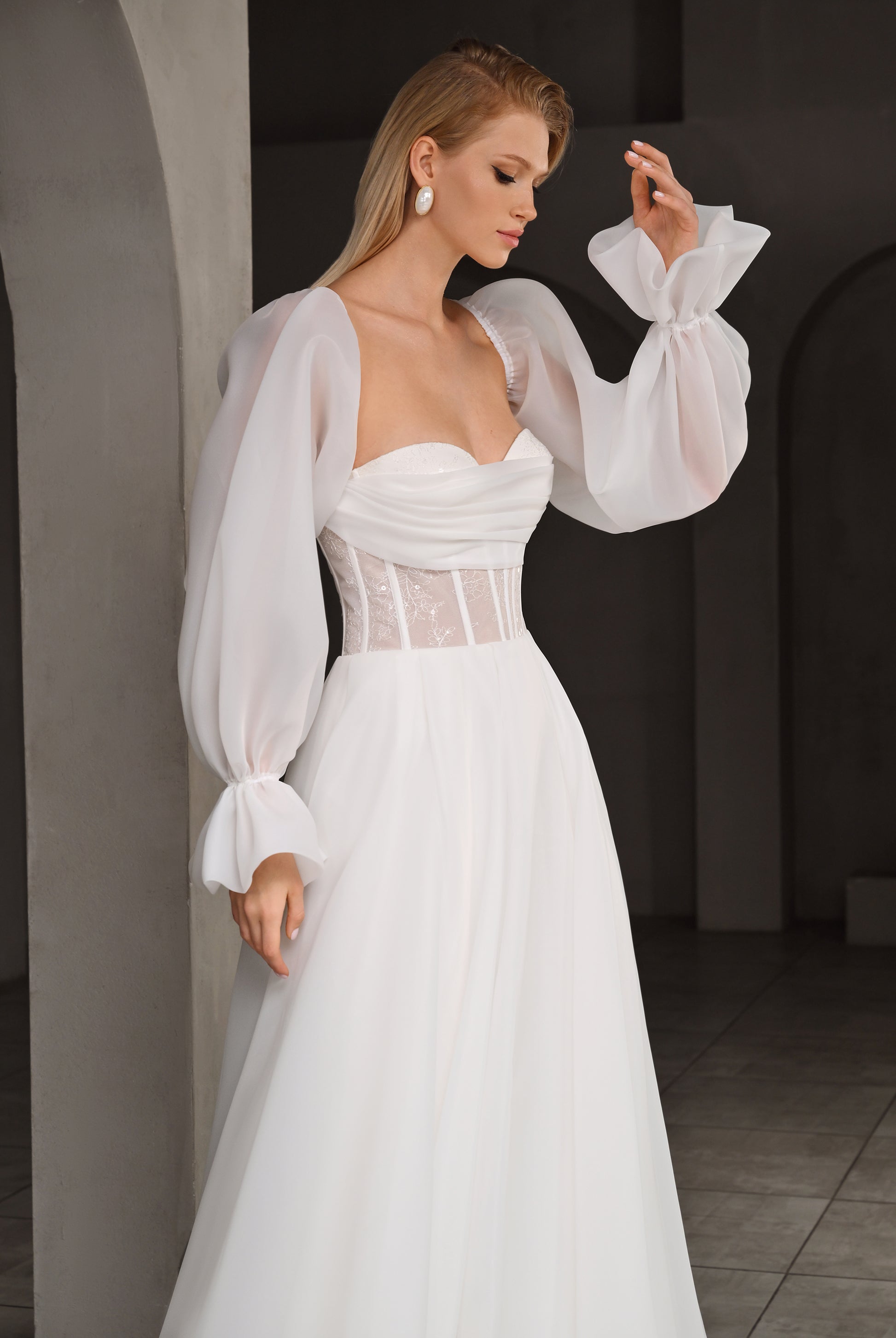 Amine A-line Sweetheart Milk Wedding dress