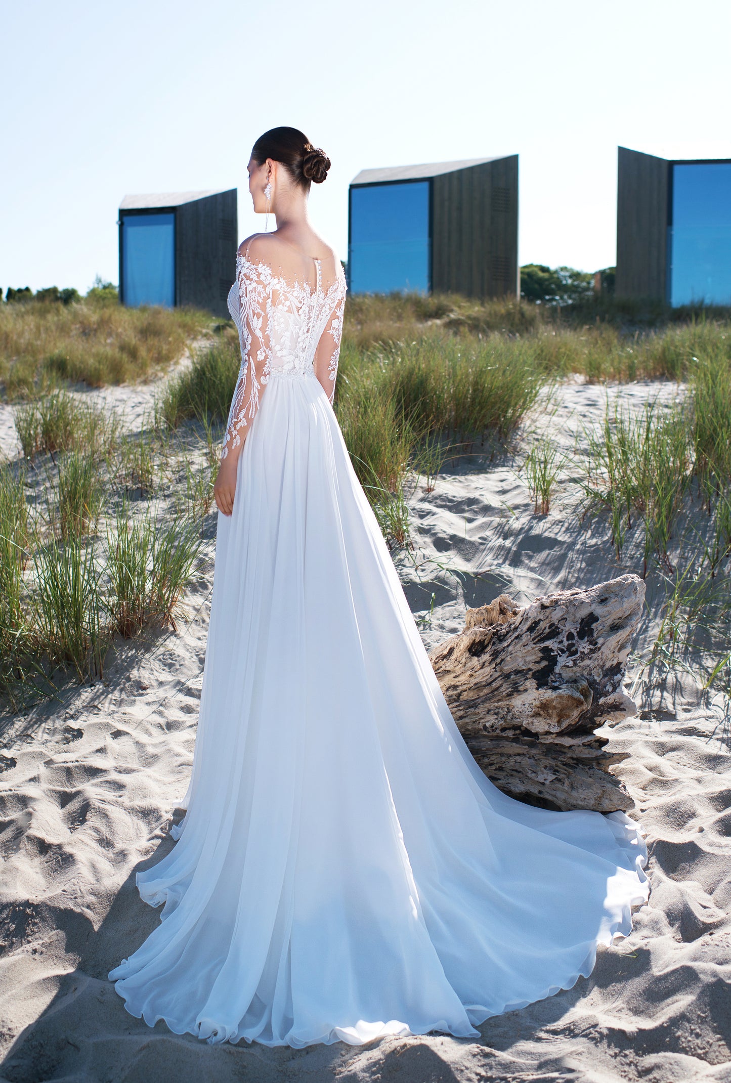 Anariel A-line Illusion Off-White Wedding dress