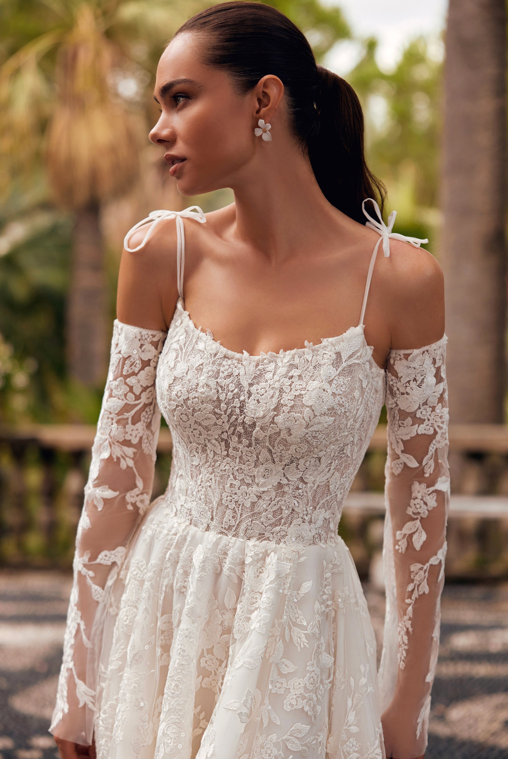 Aris A-line Straight across Ivory Wedding dress