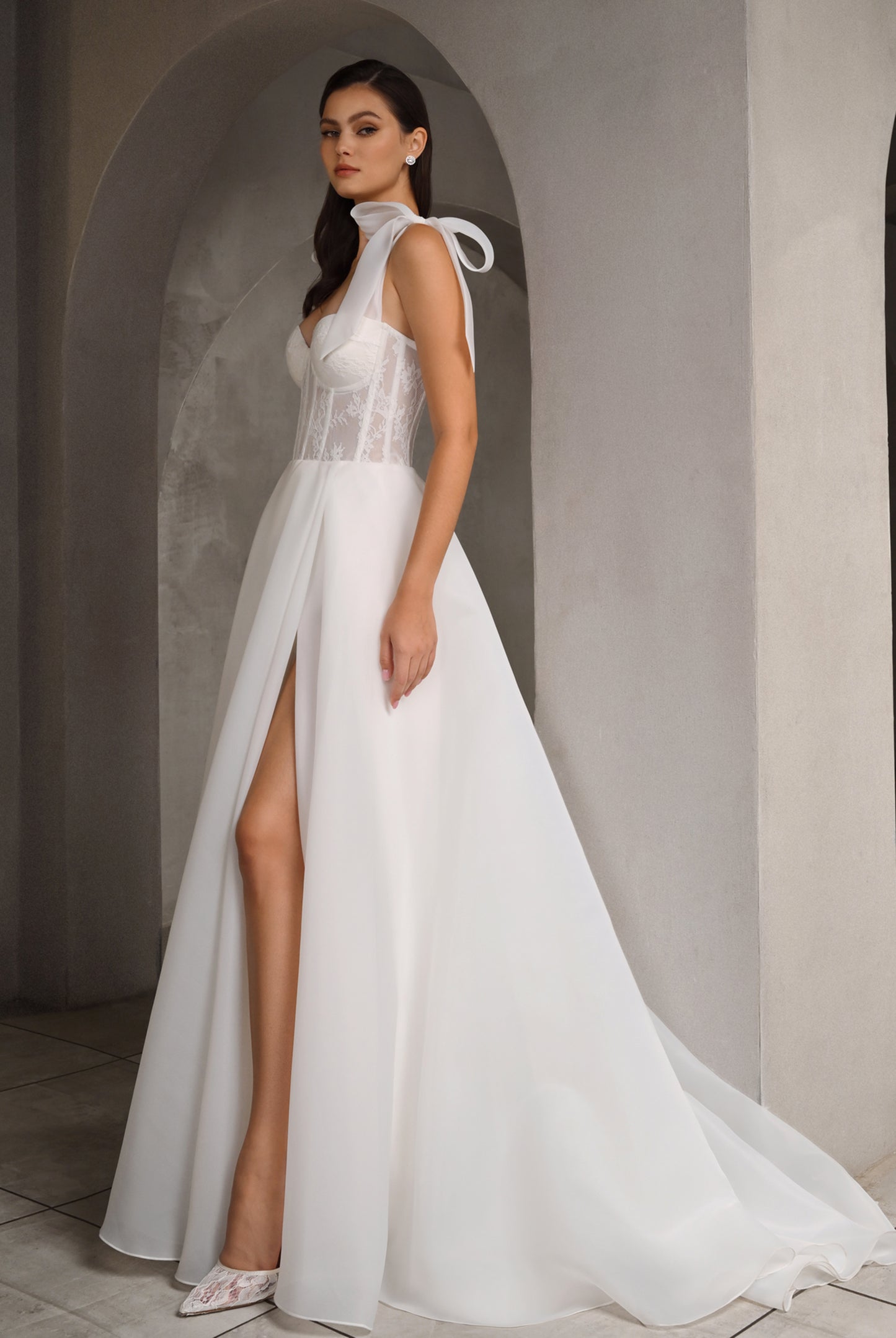 Aurike A-line Sweetheart Milk Wedding dress