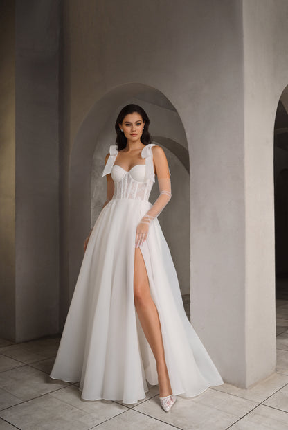 Aurike A-line Sweetheart Milk Wedding dress