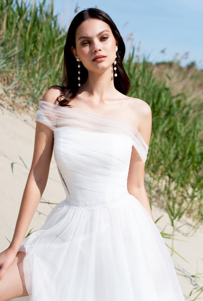 Bruni A-line Off-shoulder/Drop shoulders Off White Wedding dress