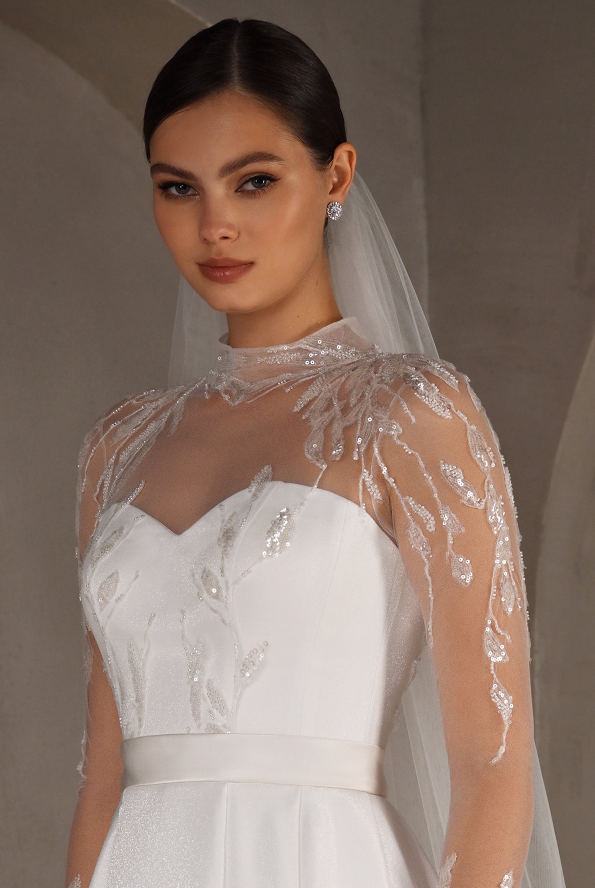 Demetry A-line High neck Milk Wedding dress