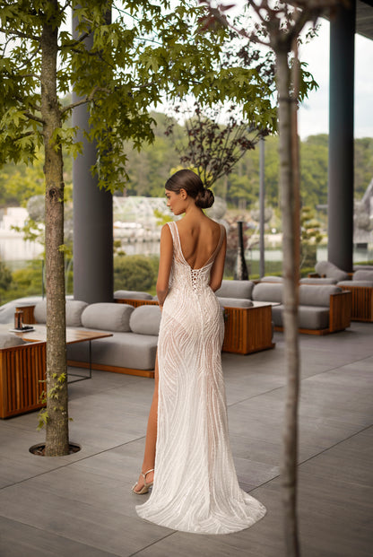 Desire Trumpet/Mermaid V-neck Ivory/Blush Wedding dress