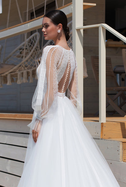 Fiara A-line Boat/Bateau Off White Wedding dress