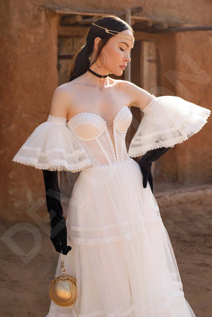 Flaya A-line Sweetheart Off White Wedding dress