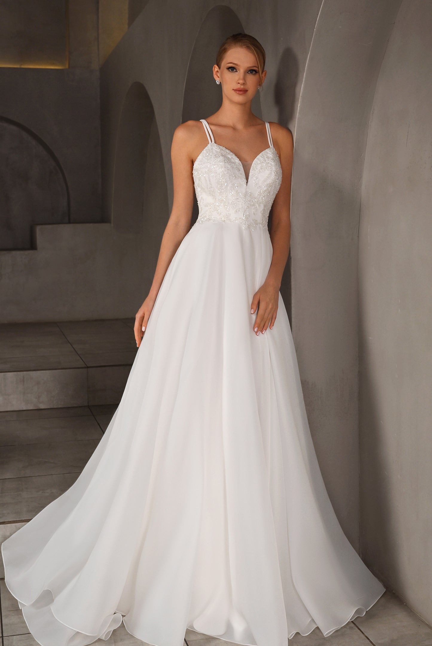 Floris A-line Sweetheart Milk Wedding dress