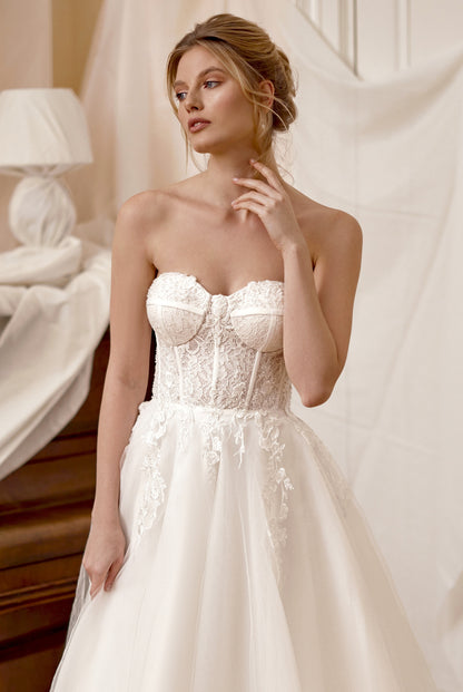 Francine A-line High neck Milk Wedding dress