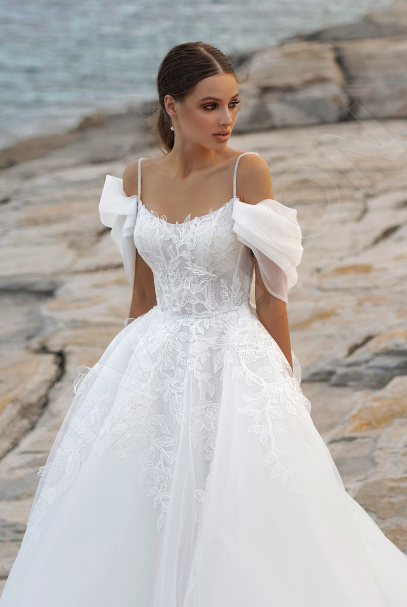 Hazel A-line Sweetheart Ivory Wedding dress