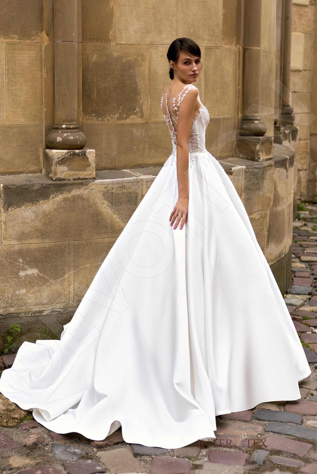 Ibha A-line Illusion Milk Wedding dress