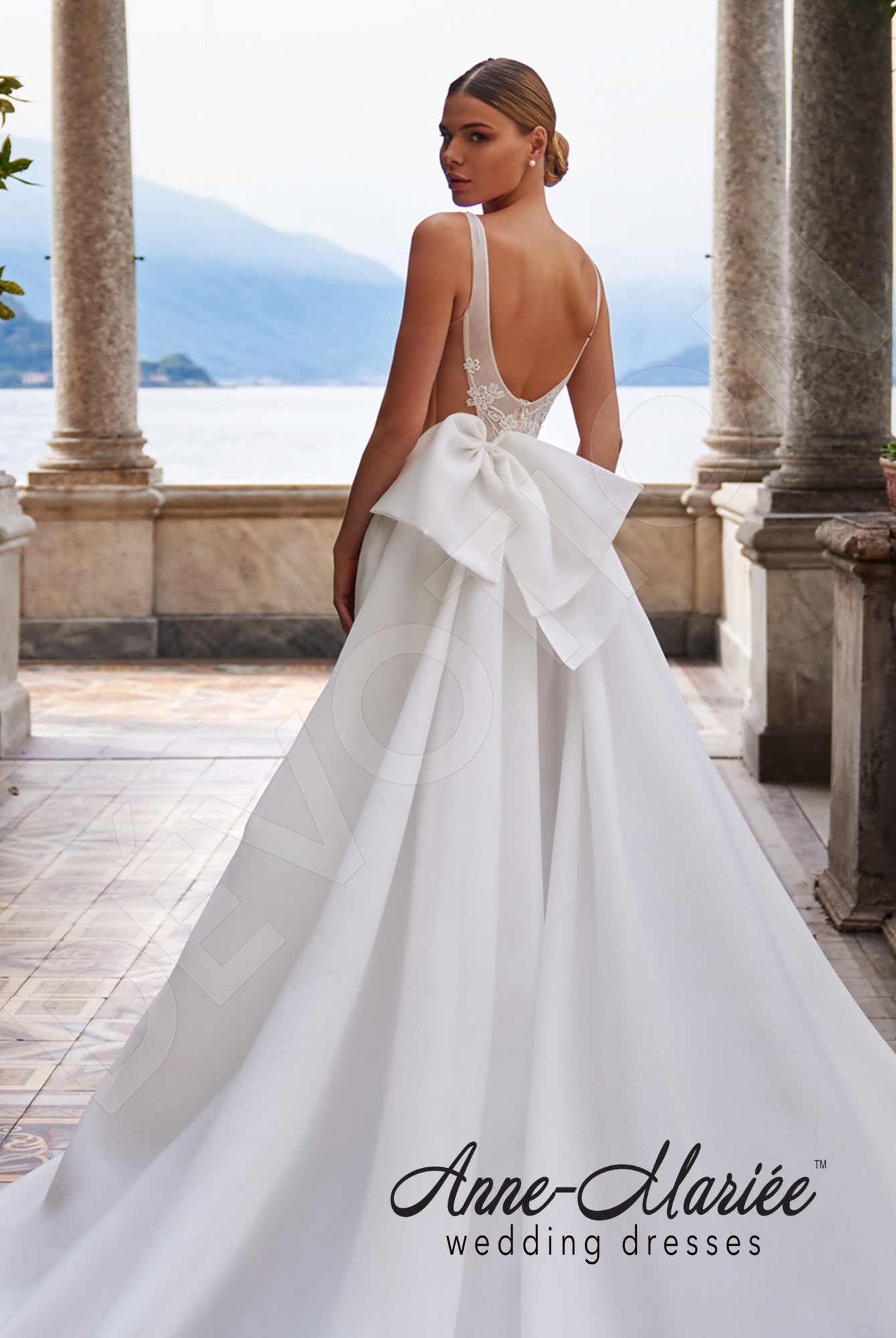 Ilaria A-line Deep V-neck Milk Wedding dress