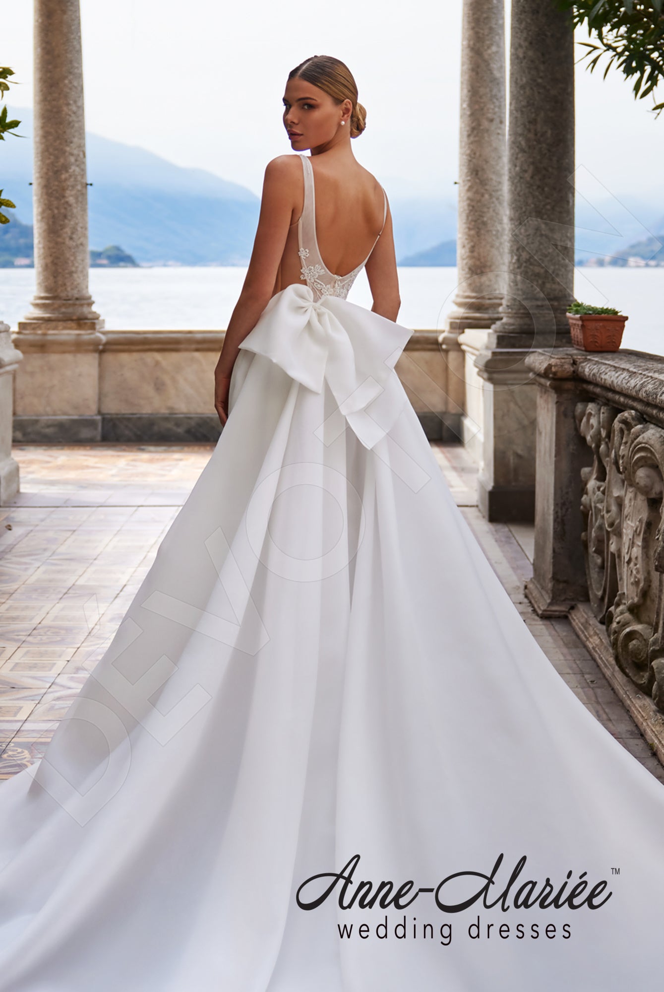 Ilaria A-line Deep V-neck Milk Wedding dress