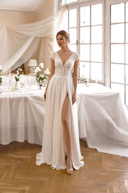 Juliena A-line V-neck Milk Wedding dress