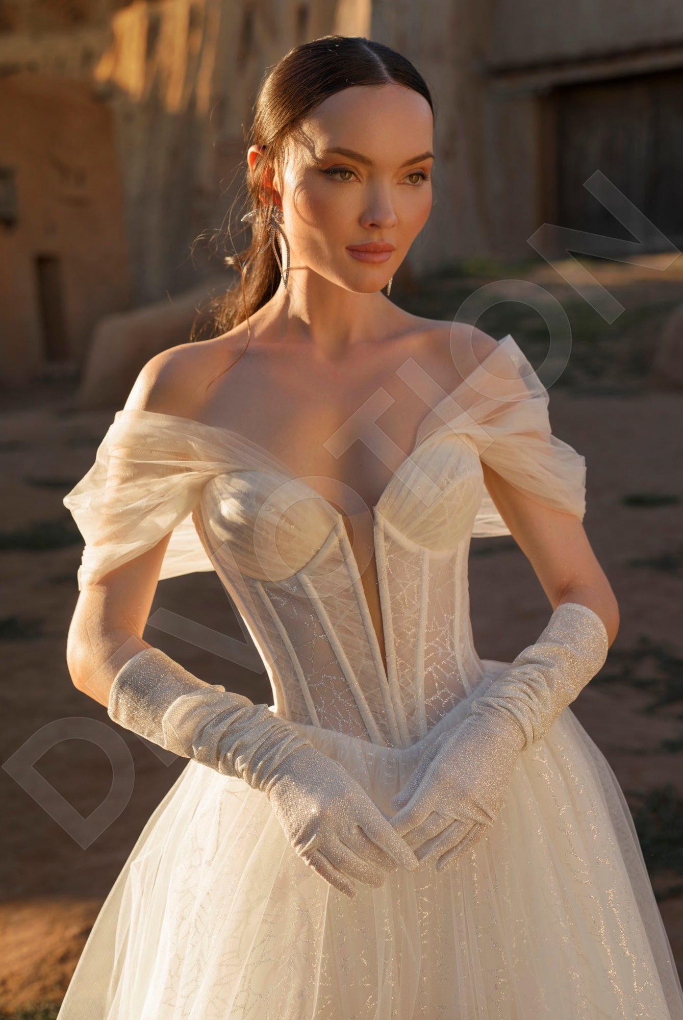 Juventa A-line Sweetheart Off White Wedding dress