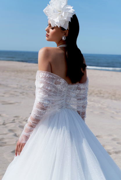 Katamira A-line Off-shoulder/Drop shoulders Off White Wedding dress