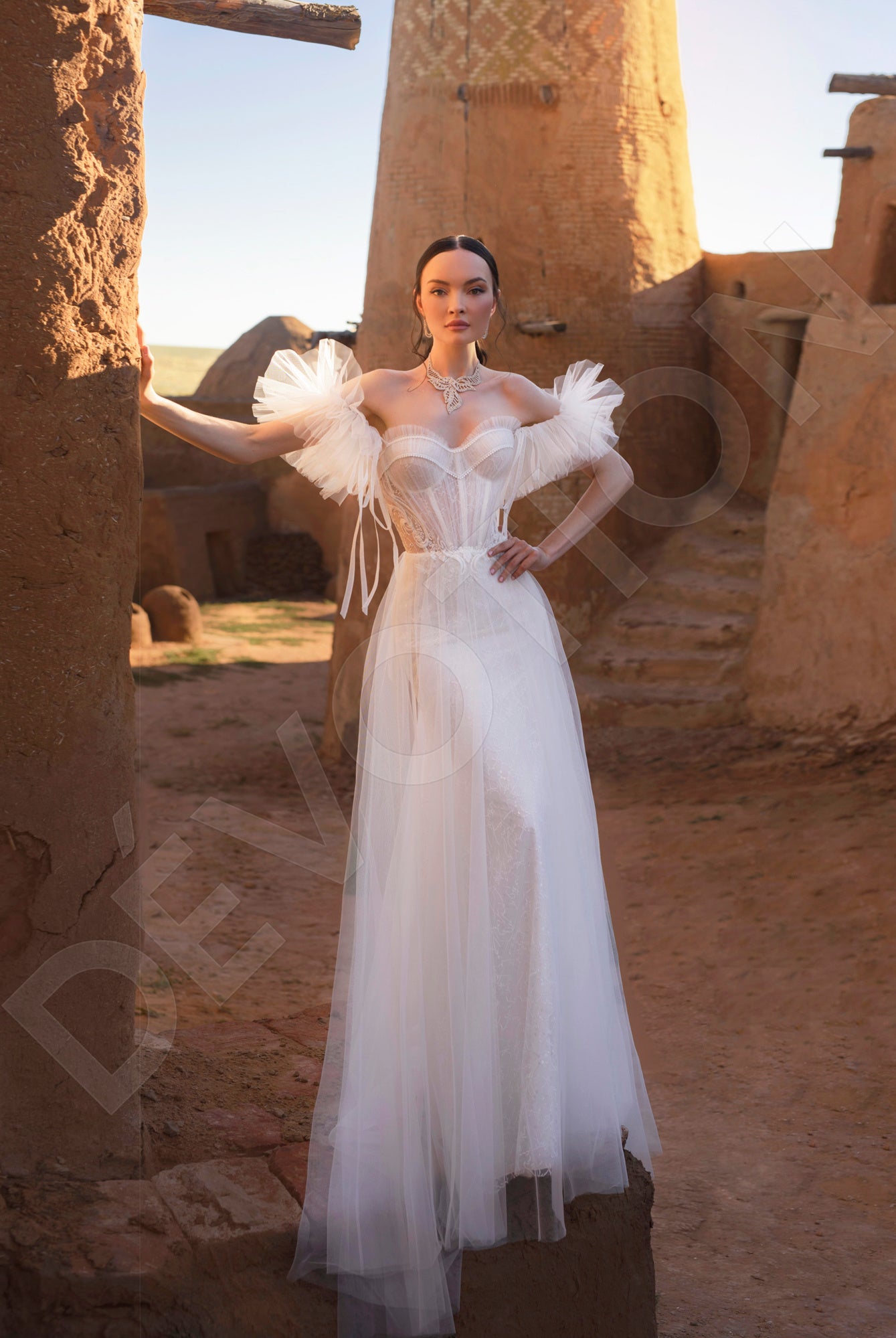 Konlita A-line Sweetheart Off White Wedding dress