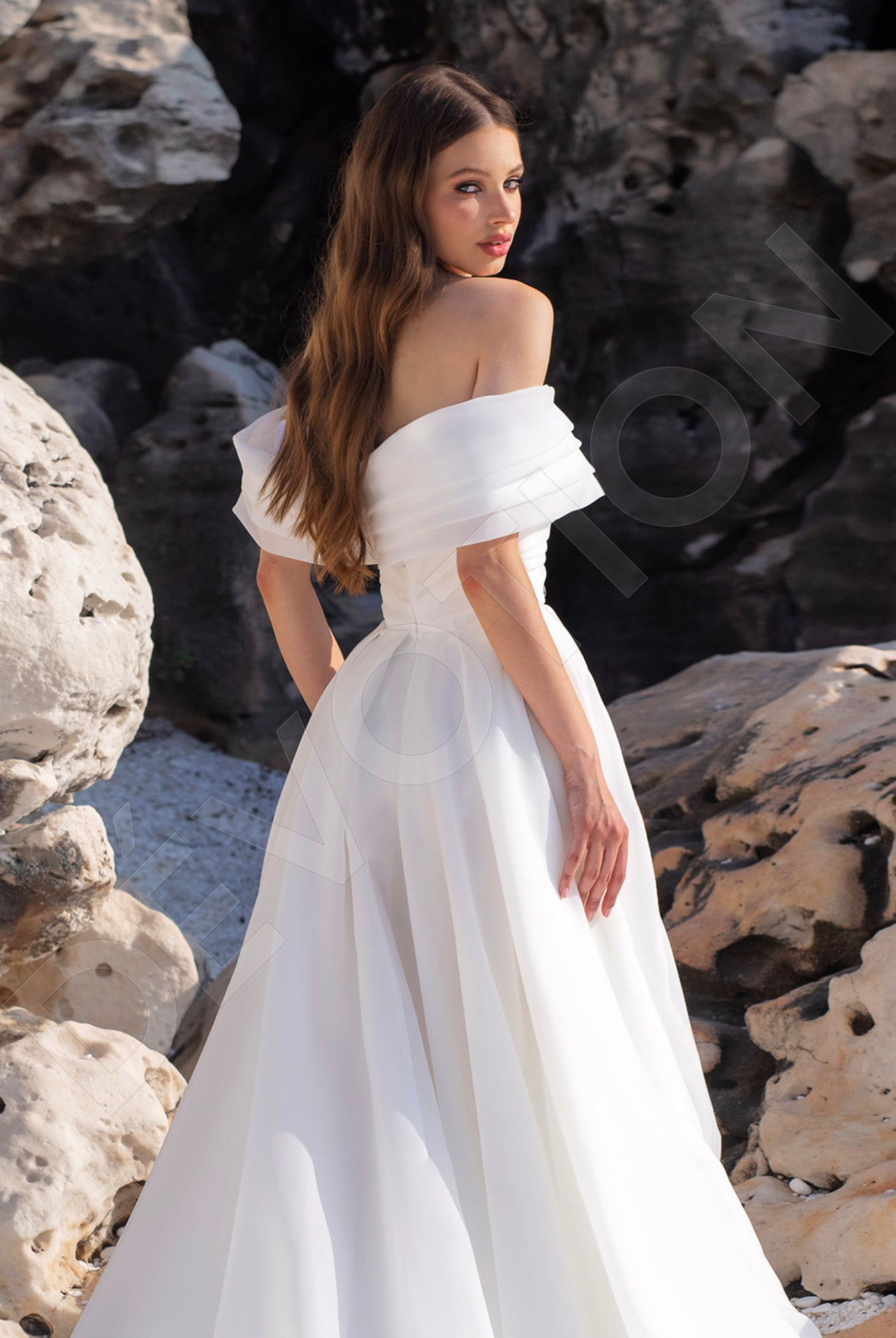 Livian A-line Sweeheart Ivory Wedding dress