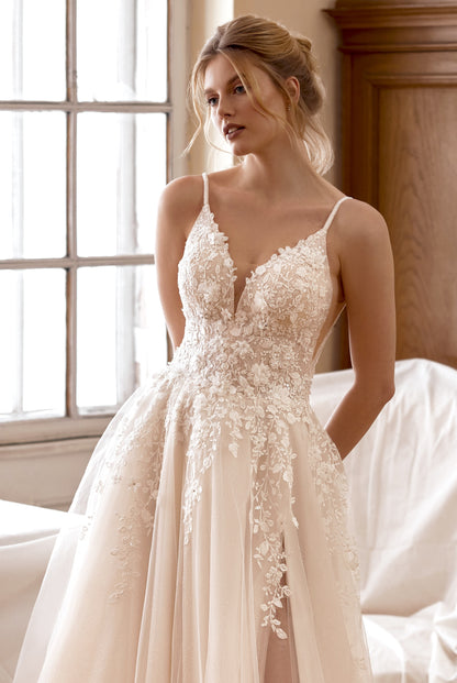 Lovina A-line V-neck Milk/Nude Wedding dress